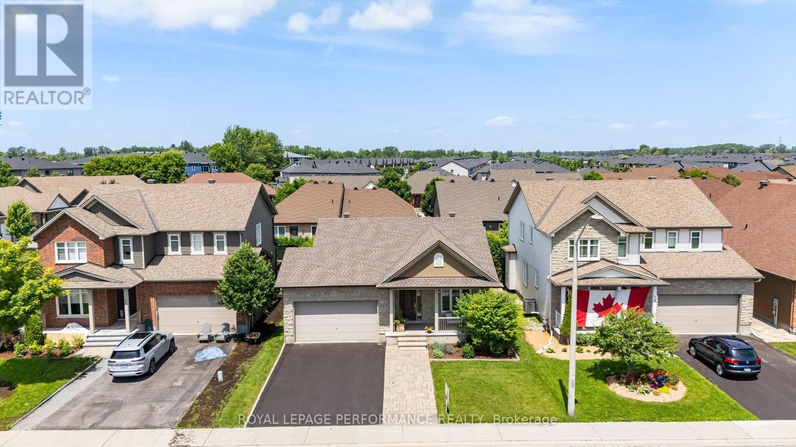 15 York Crossing, Russell, Ontario  K4R 0C4 - Photo 43 - X13248534