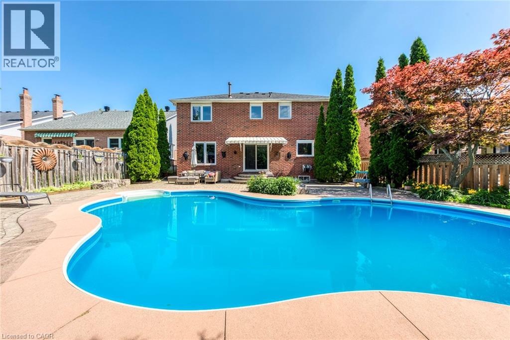 1633 Greenbriar Drive, Oakville, Ontario  L6M 1Y3 - Photo 49 - 40843902