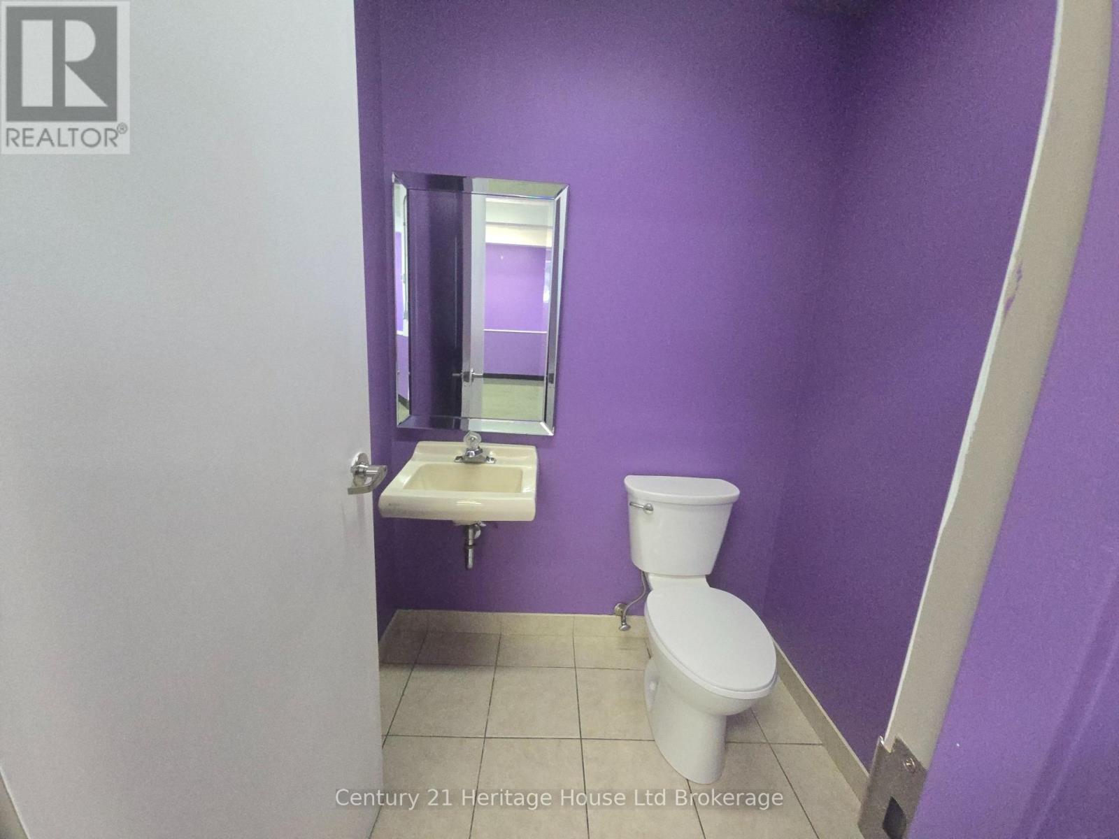 24 Kent Street, Woodstock, Ontario  N4S 8L5 - Photo 7 - X13446818