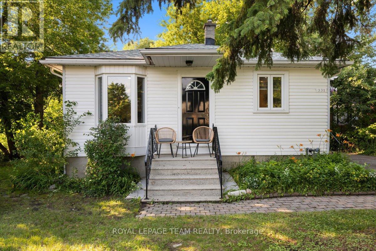 331 BEECHGROVE AVENUE, Ottawa, Ontario