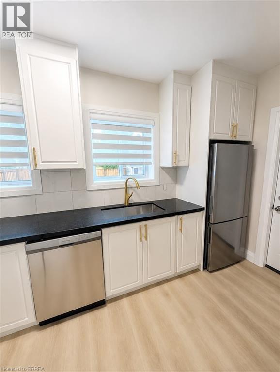 413 Concession Street Unit# Main, Hamilton, Ontario  L9A 1B8 - Photo 2 - 40843162