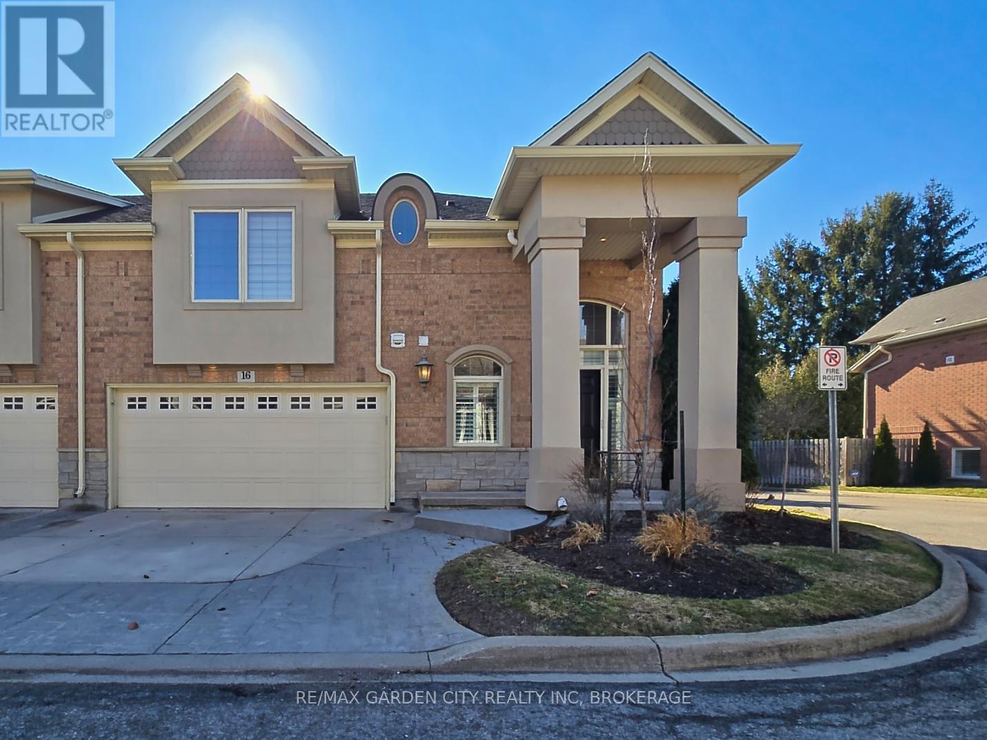 16 - 31 Sawmill Road, St. Catharines, Ontario L2S 0A1 - Photo 2 - X13519348
