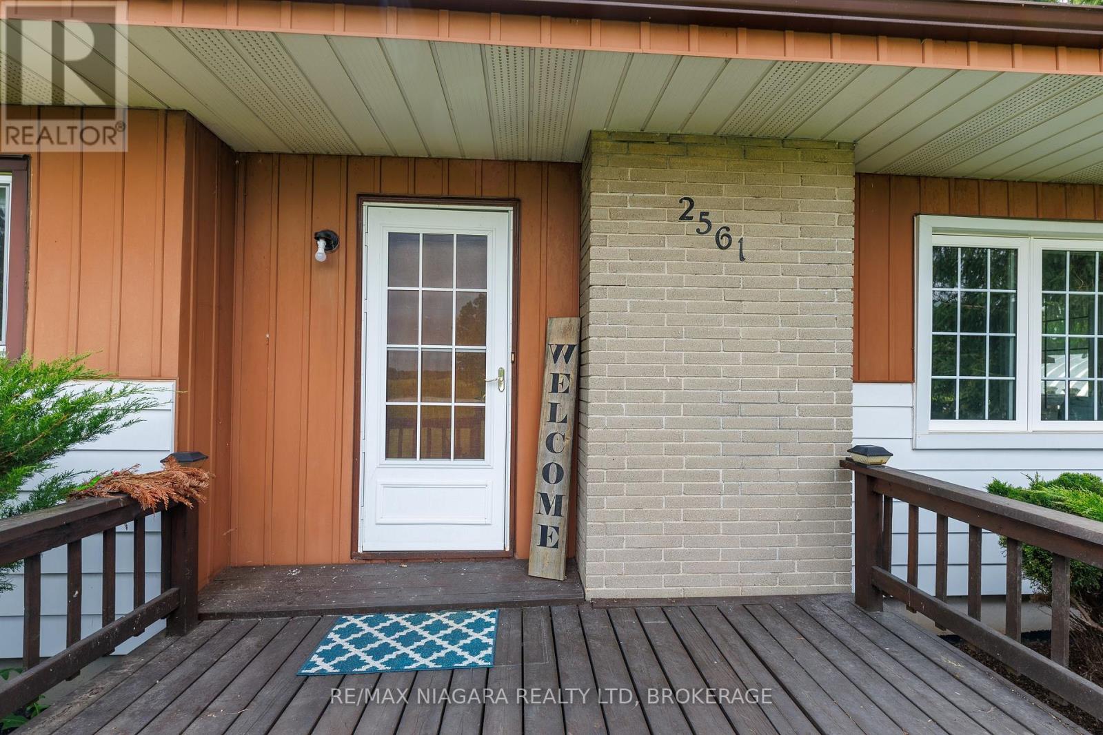 2561 Point Abino Road N, Fort Erie, Ontario L0S 1S0 - Photo 11 - X13519354