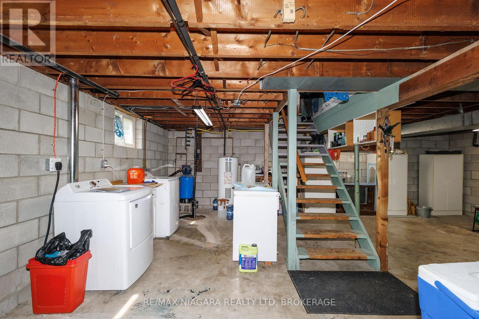 2561 Point Abino Road N, Fort Erie, Ontario L0S 1S0 - Photo 24 - X13519354