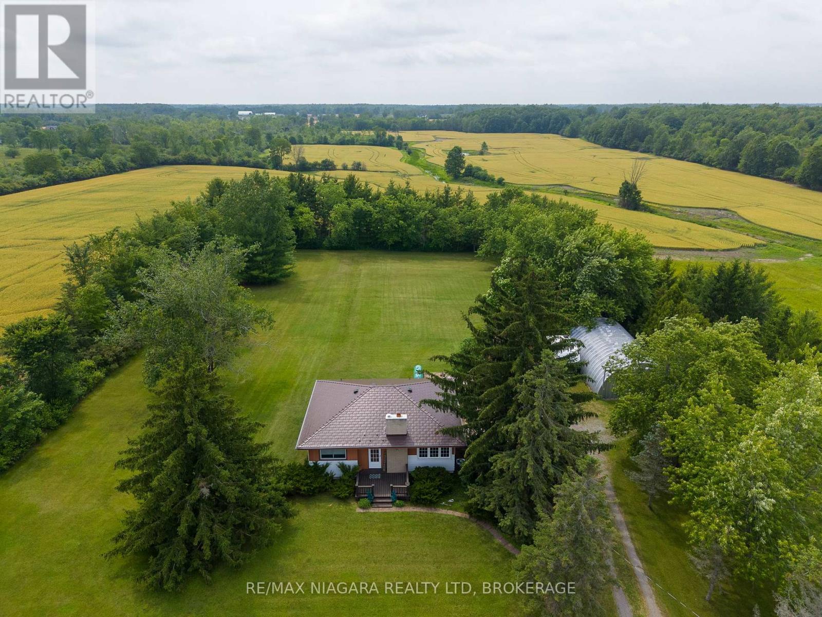2561 Point Abino Road N, Fort Erie, Ontario L0S 1S0 - Photo 33 - X13519354