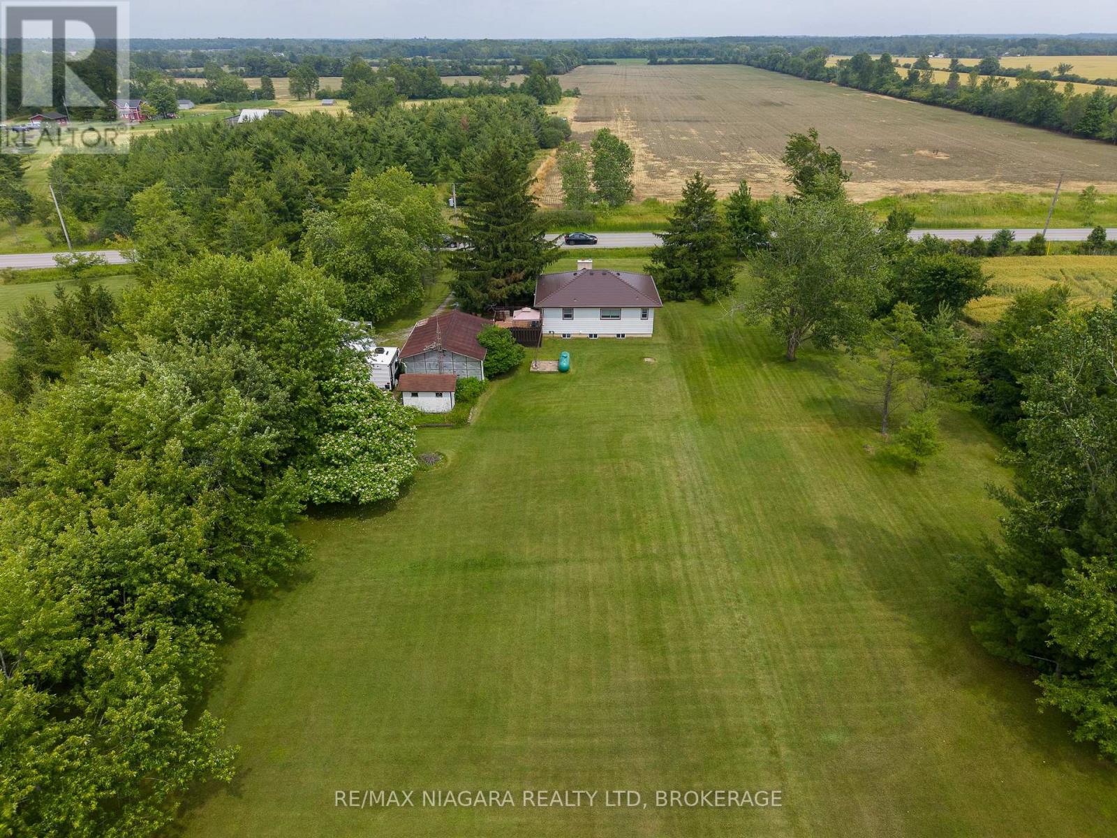 2561 Point Abino Road N, Fort Erie, Ontario L0S 1S0 - Photo 34 - X13519354