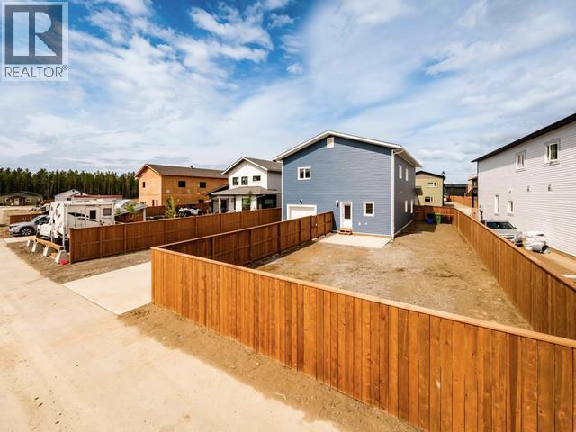 12 Quick Street, Whitehorse, Yukon Y1A 0T9 - Photo 4 - 17460
