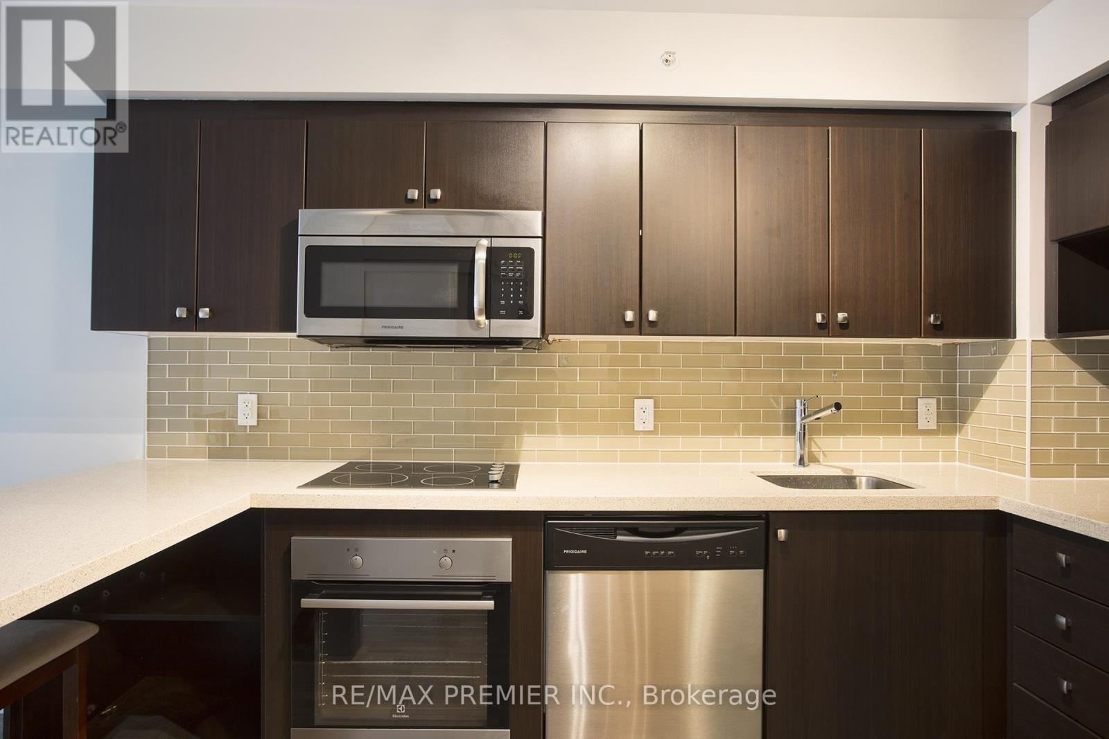 319w - 565 Wilson Avenue, Toronto, Ontario  M3H 0C6 - Photo 5 - C13519150