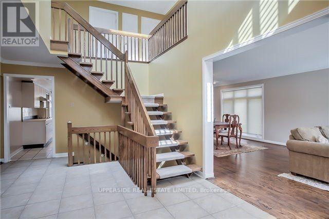 252 Fisherville Road, Toronto, Ontario  M2R 3C5 - Photo 4 - C13519168