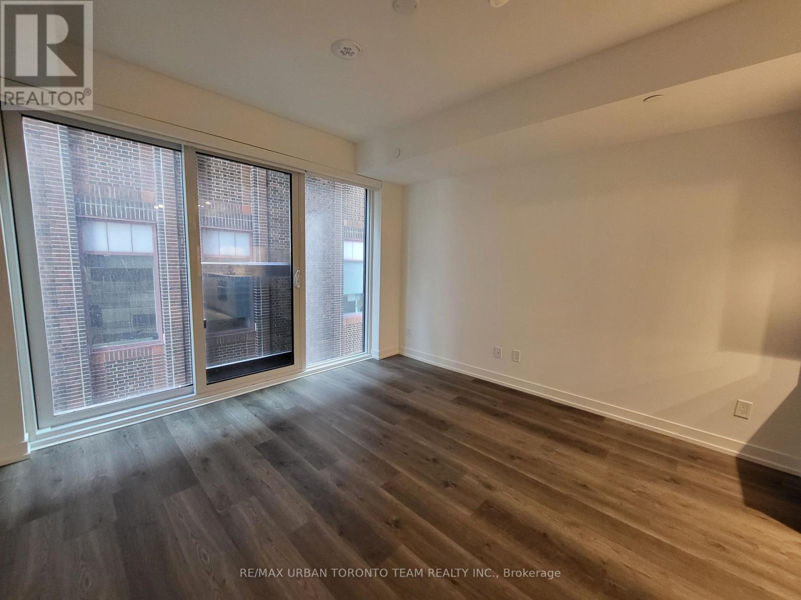 610 - 771 Yonge Street, Toronto, Ontario M4W 2G4 - Photo 3 - C13519286