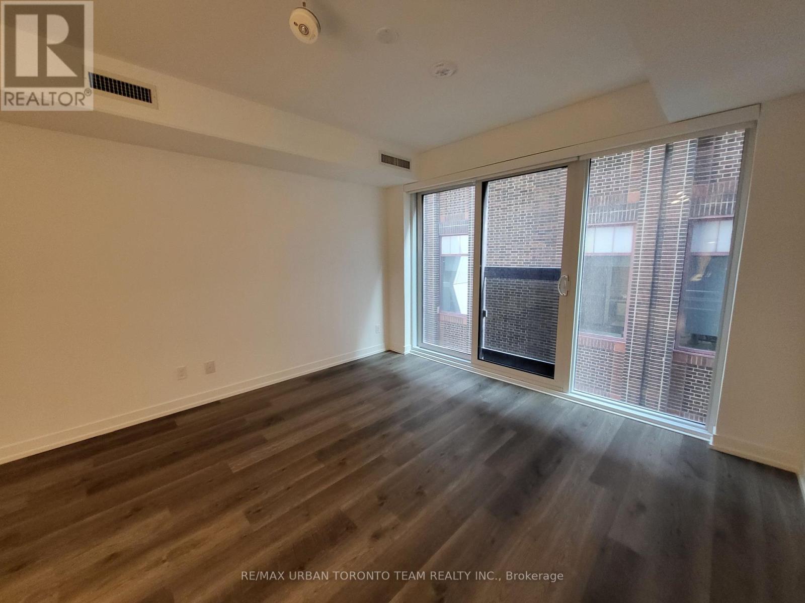 610 - 771 Yonge Street, Toronto, Ontario M4W 2G4 - Photo 4 - C13519286