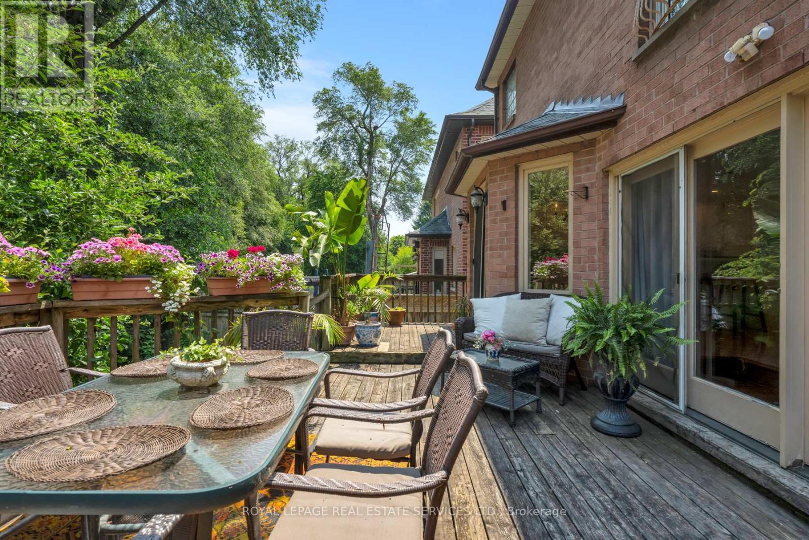 33 Lynnhaven Road, Toronto, Ontario  M6A 2K7 - Photo 45 - C13519300