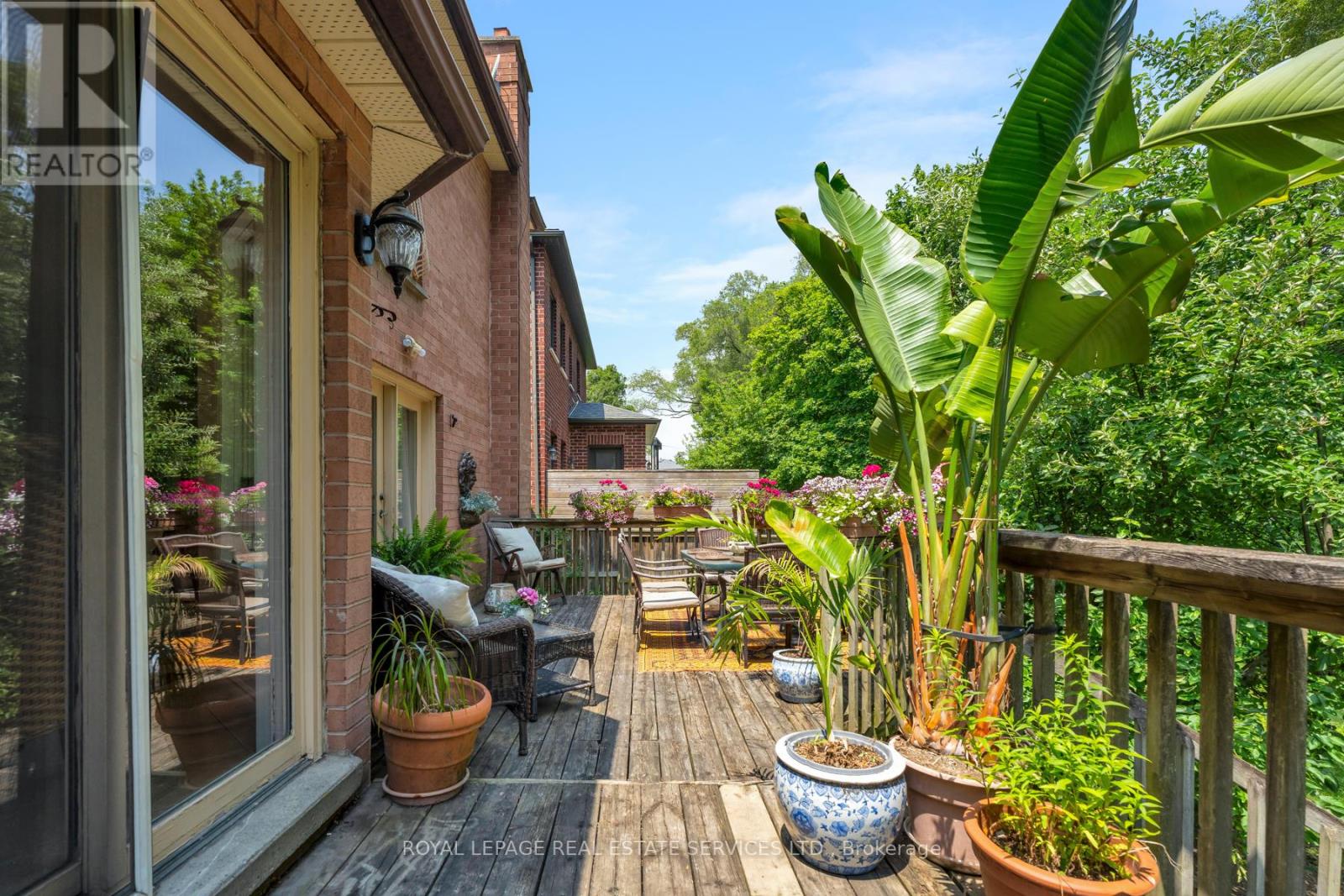 33 Lynnhaven Road, Toronto, Ontario  M6A 2K7 - Photo 47 - C13519300