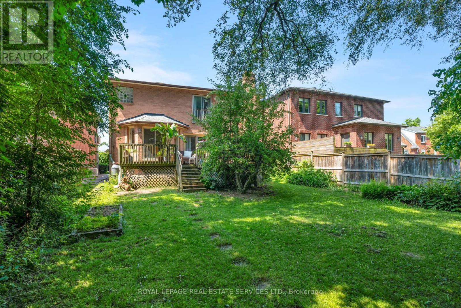 33 Lynnhaven Road, Toronto, Ontario  M6A 2K7 - Photo 49 - C13519300