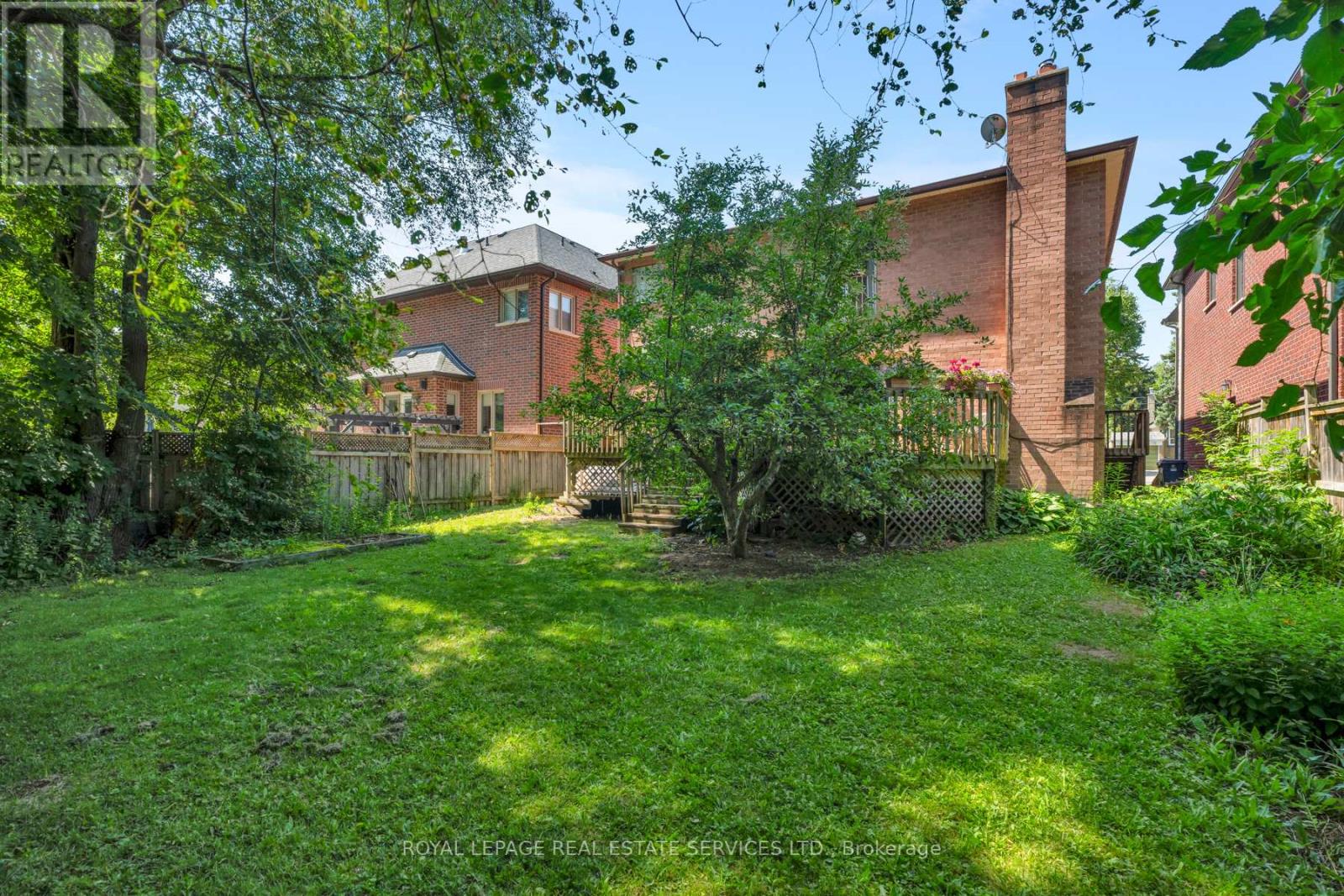 33 Lynnhaven Road, Toronto, Ontario  M6A 2K7 - Photo 50 - C13519300