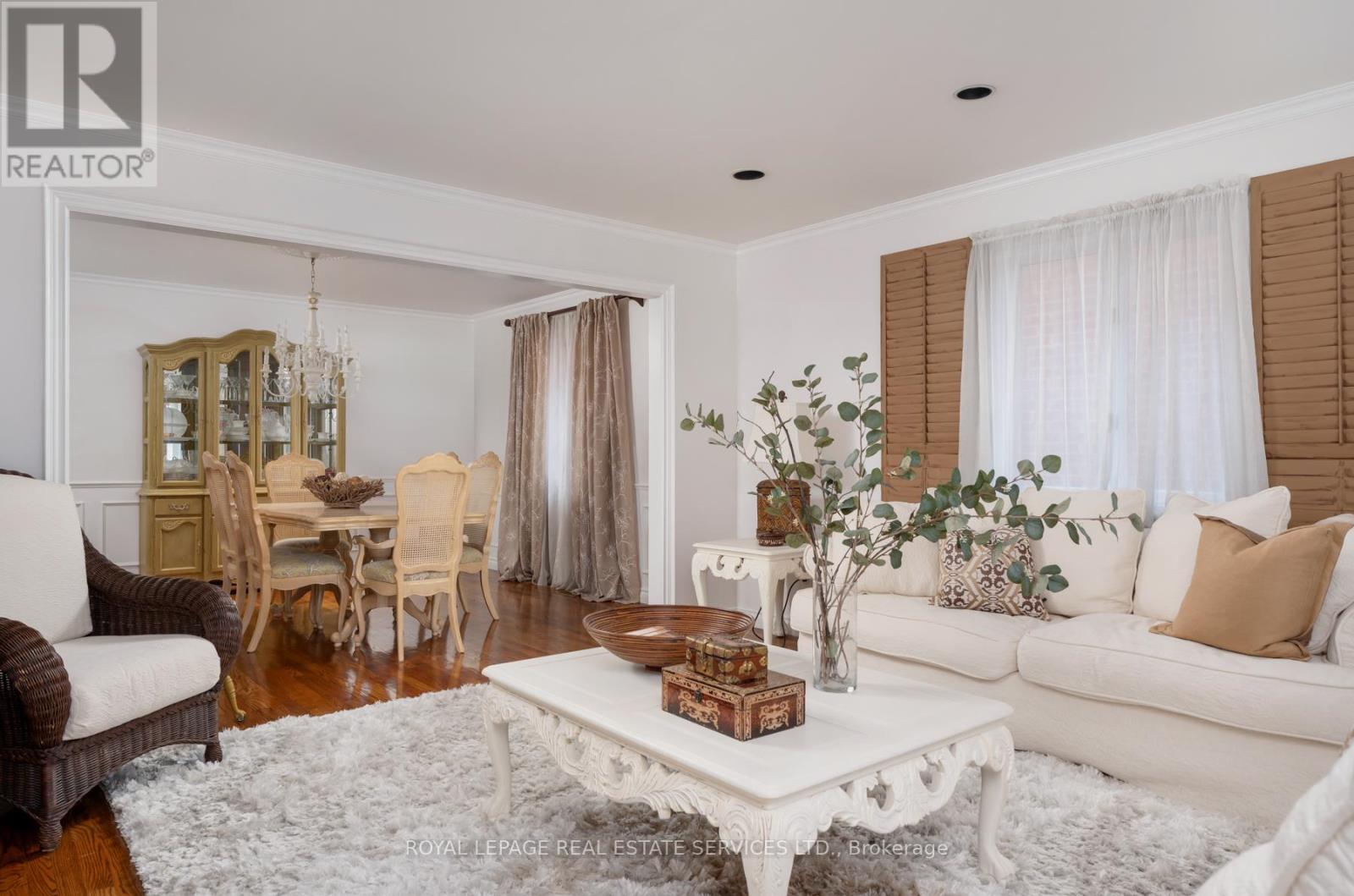33 Lynnhaven Road, Toronto, Ontario  M6A 2K7 - Photo 8 - C13519300
