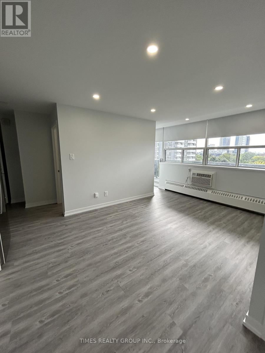 1008 - 15 Walmer Road, Toronto, Ontario  M5R 2X1 - Photo 10 - C13519366