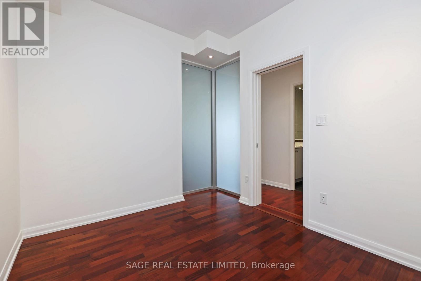 405 - 11 Soho Street, Toronto, Ontario  M5T 3L7 - Photo 12 - C13519384