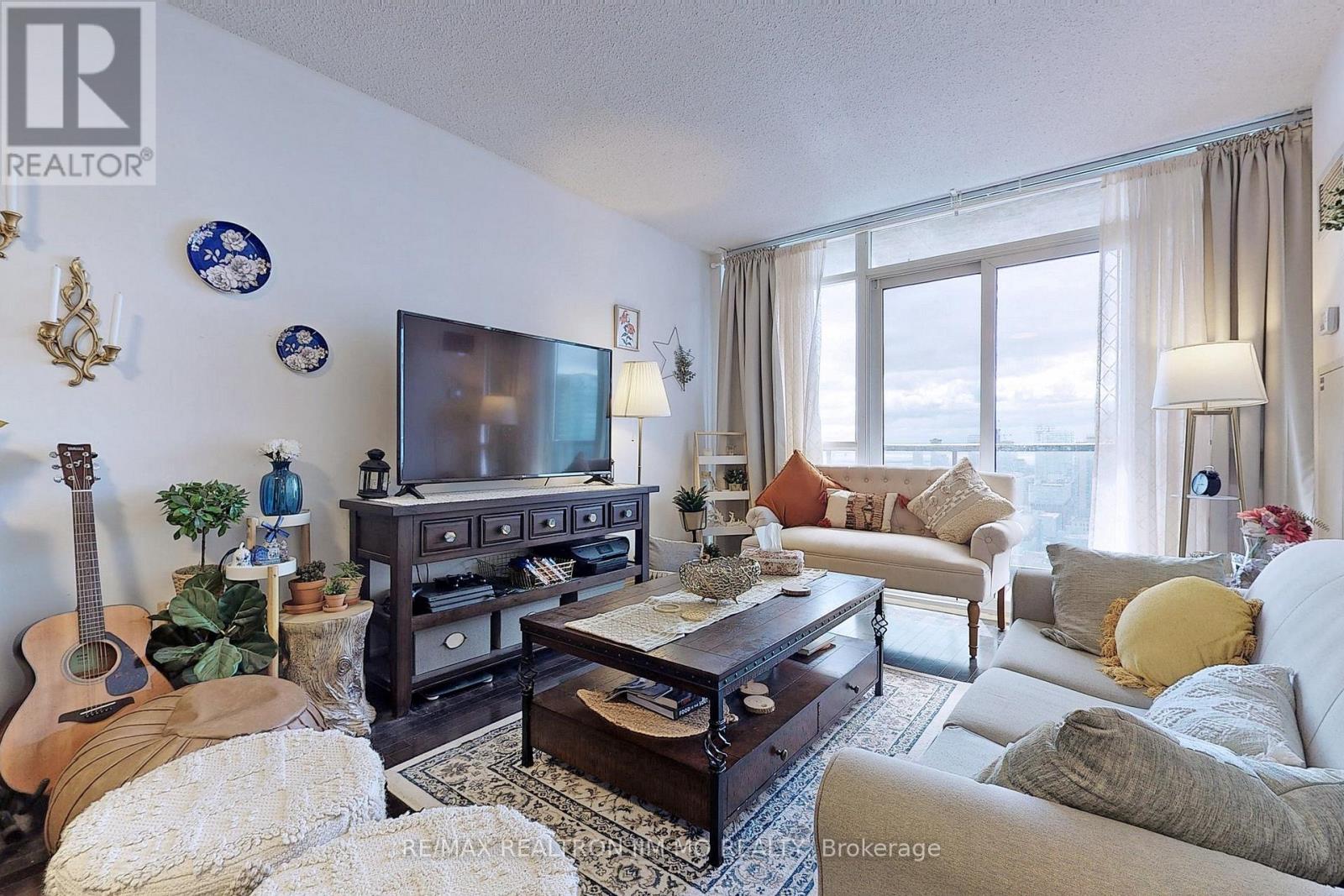 3809 - 21 Carlton Street, Toronto, Ontario  M5B 1L3 - Photo 4 - C13519394