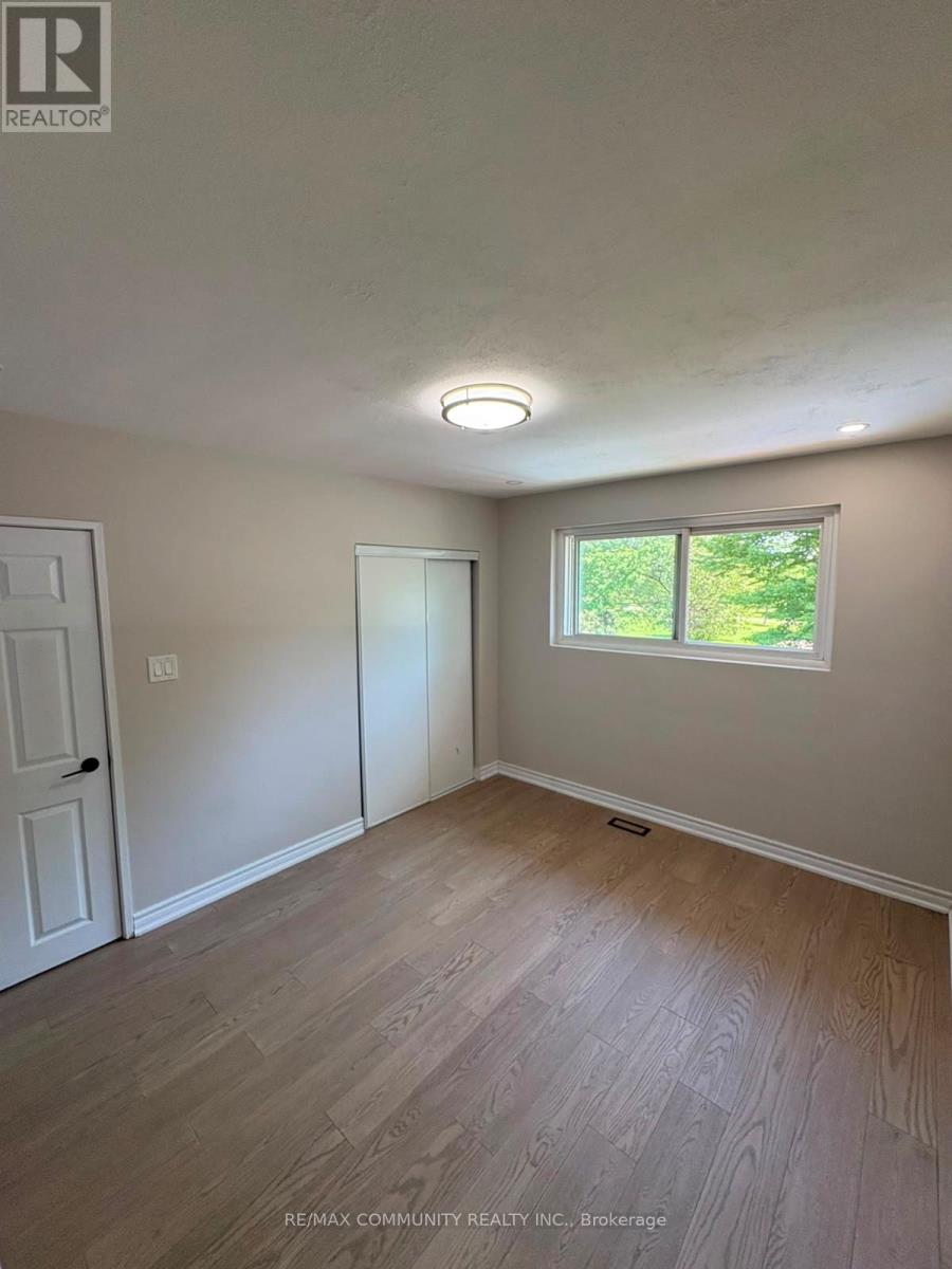 56 Stonehenge Crescent, Toronto, Ontario  M1G 2P6 - Photo 10 - E13519288