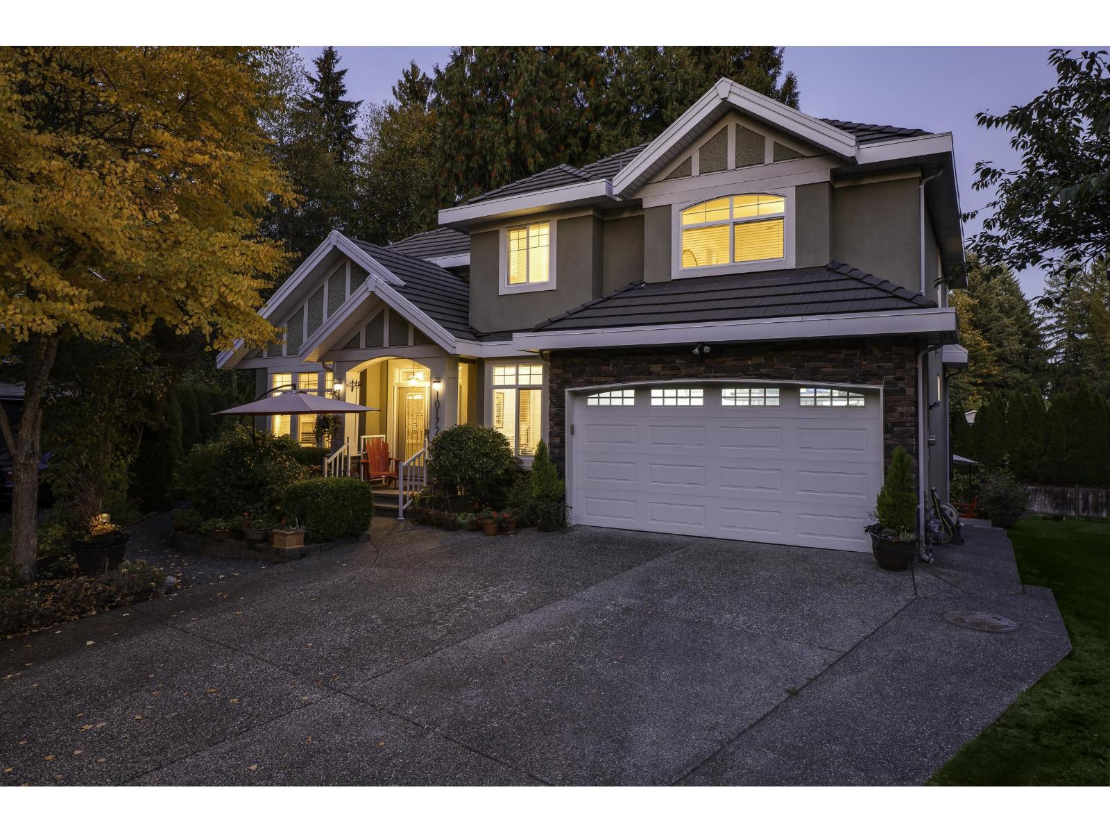 10172 159 STREET, surrey, British Columbia