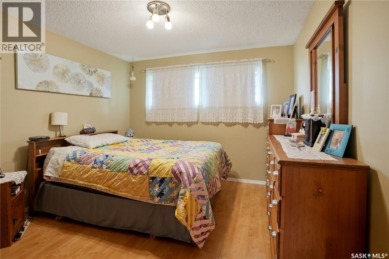 1402 93rd Street, North Battleford, Saskatchewan  S9A 0C1 - Photo 17 - SK041215