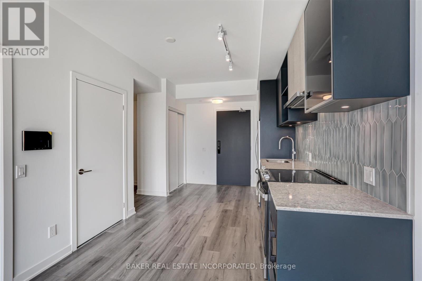 619 - 405 Dundas Street W, Oakville, Ontario  L6M 5P9 - Photo 11 - W13519318