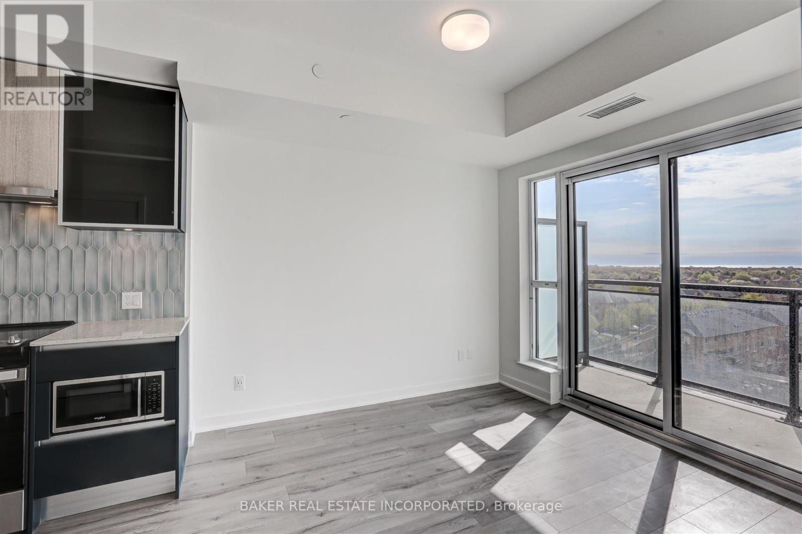 619 - 405 Dundas Street W, Oakville, Ontario  L6M 5P9 - Photo 17 - W13519318