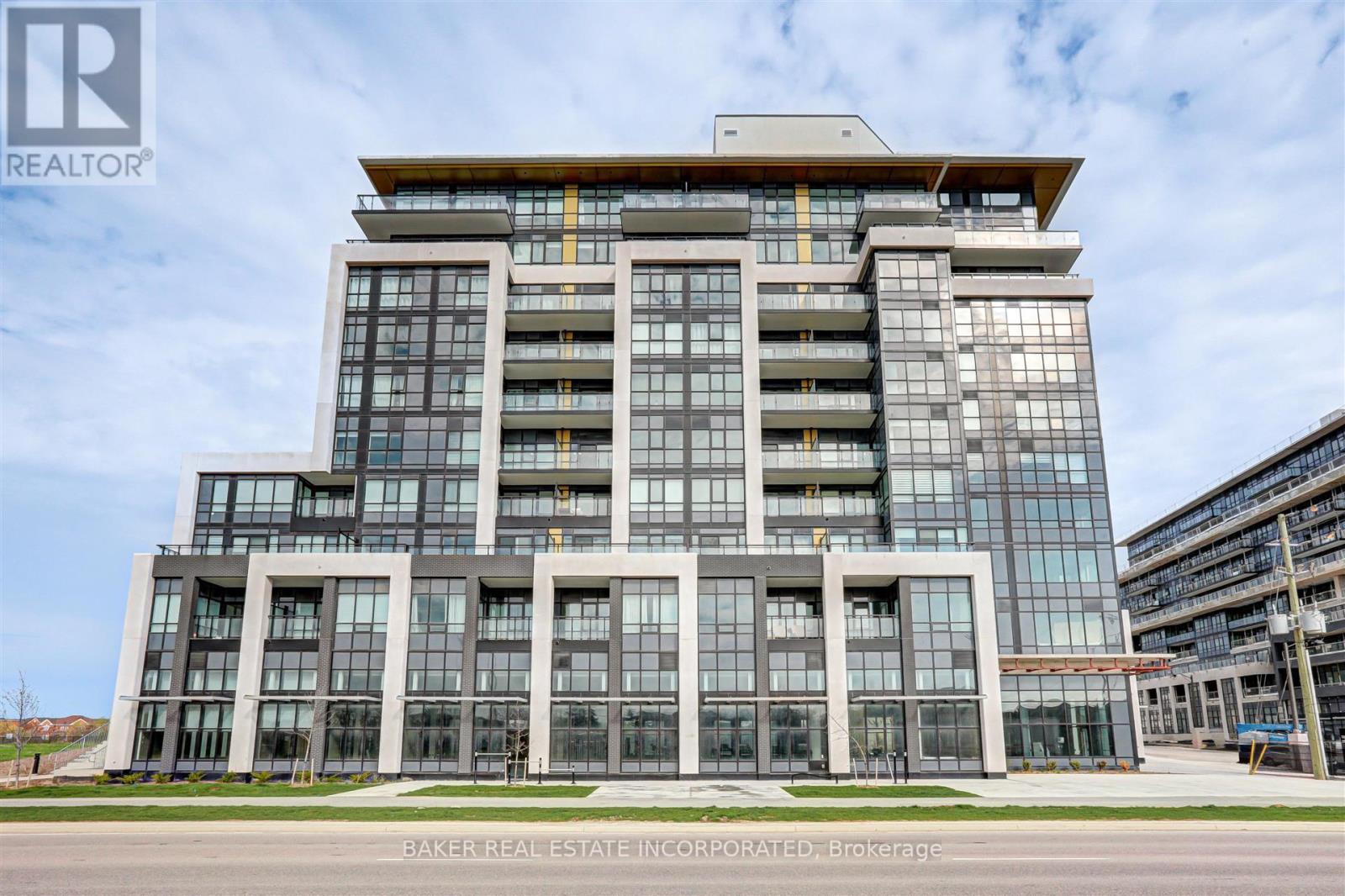 619 - 405 Dundas Street W, Oakville, Ontario  L6M 5P9 - Photo 3 - W13519318