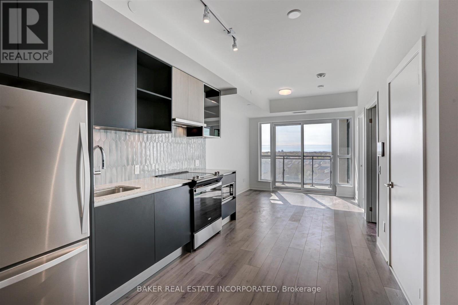 619 - 405 Dundas Street W, Oakville, Ontario  L6M 5P9 - Photo 6 - W13519318