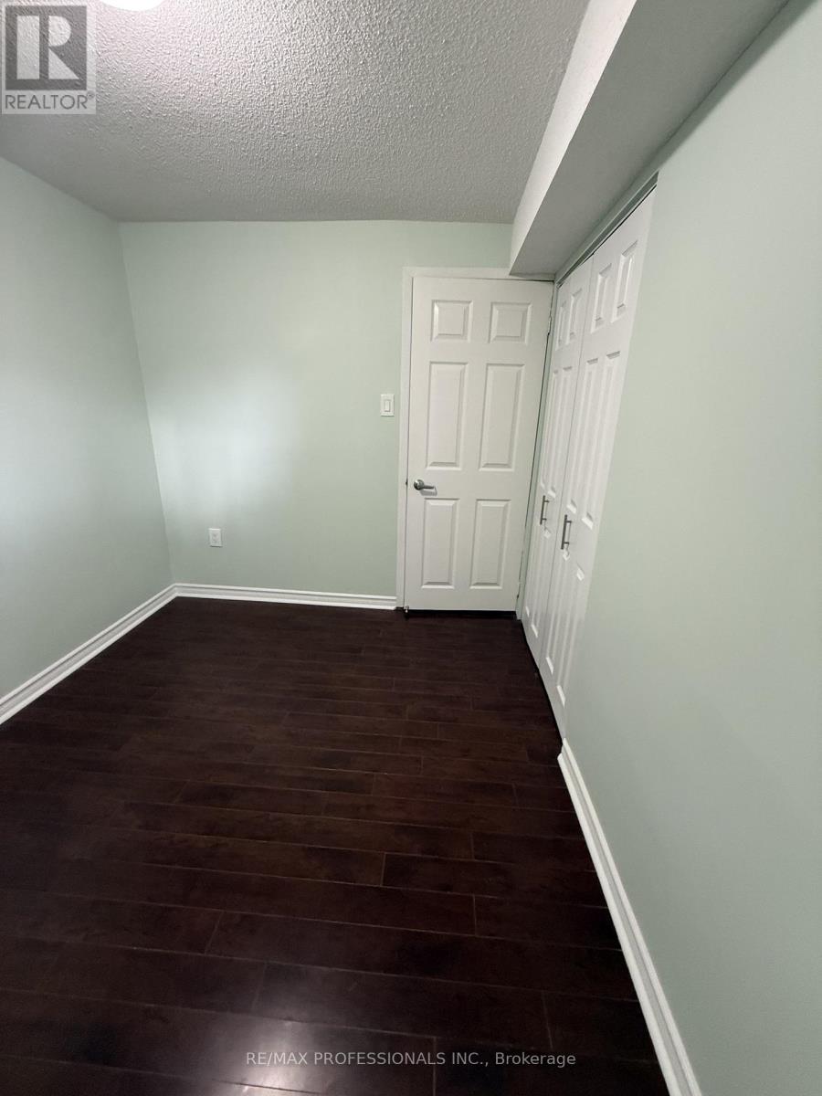 Basement - 23 Dunwich Place, Brampton, Ontario  L6T 1K3 - Photo 11 - W13519320