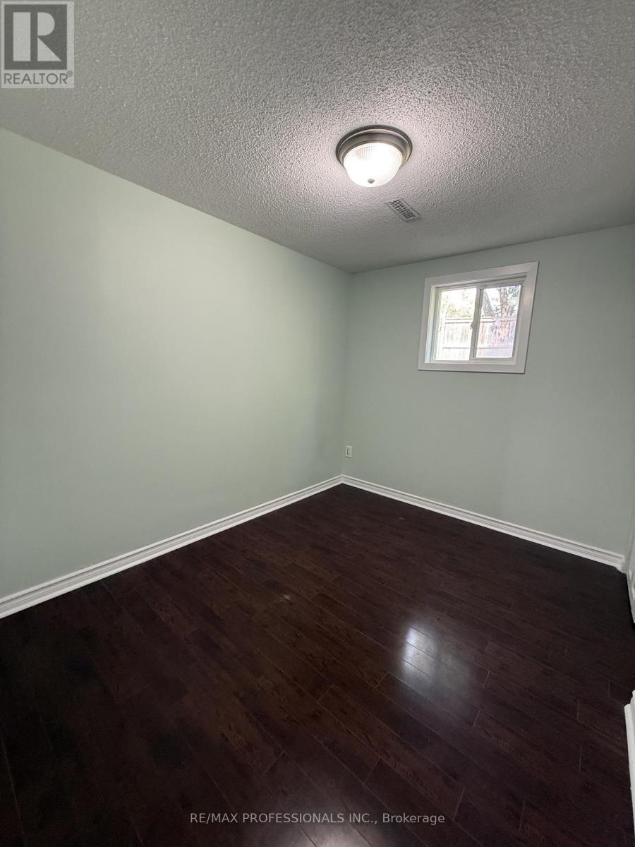 Basement - 23 Dunwich Place, Brampton, Ontario  L6T 1K3 - Photo 8 - W13519320