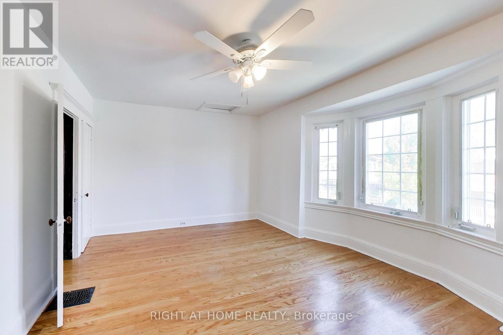 65 Millicent Street, Toronto, Ontario  M6H 1W3 - Photo 14 - W13519326