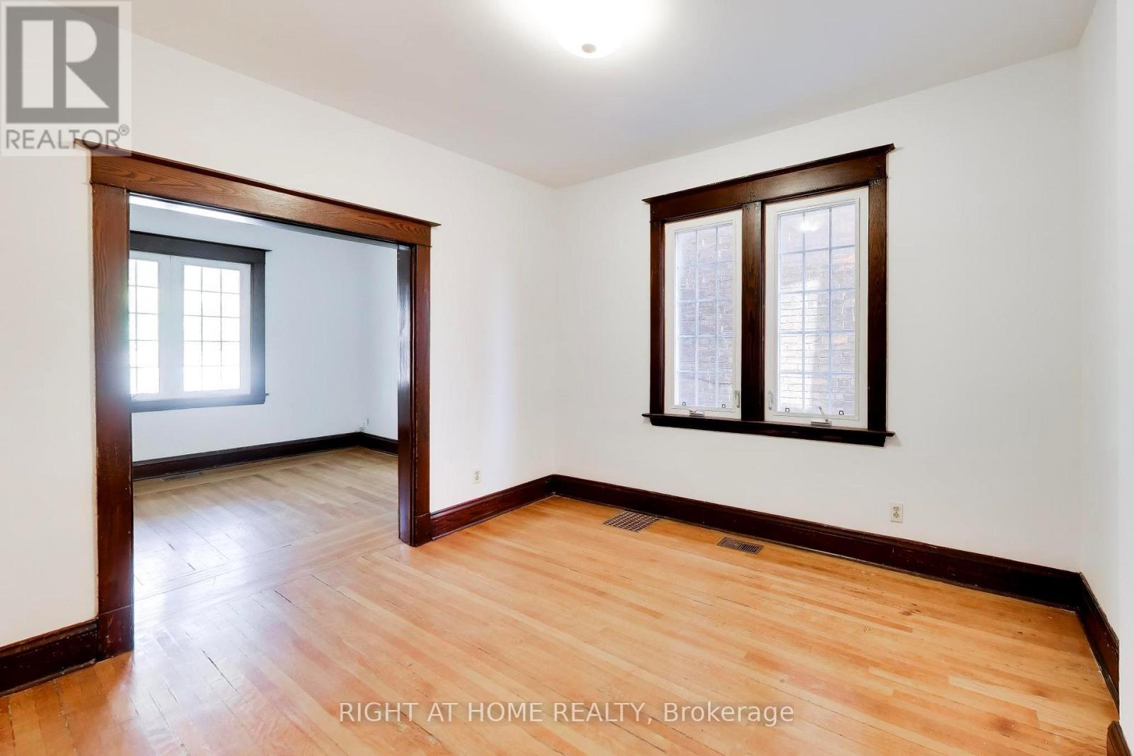 65 Millicent Street, Toronto, Ontario  M6H 1W3 - Photo 8 - W13519326