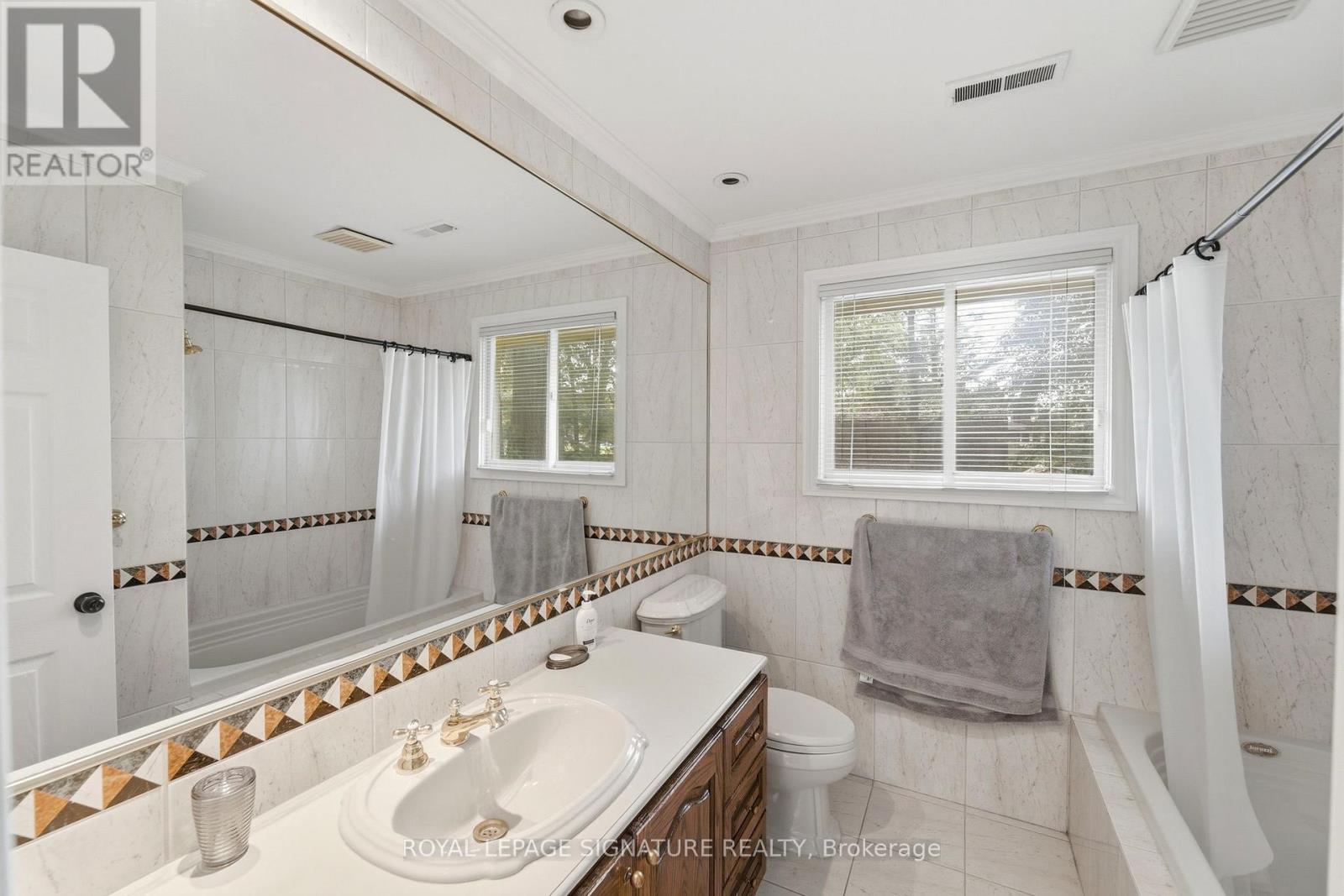 312 Dalewood Drive, Oakville, Ontario  L6J 4P5 - Photo 26 - W13519378