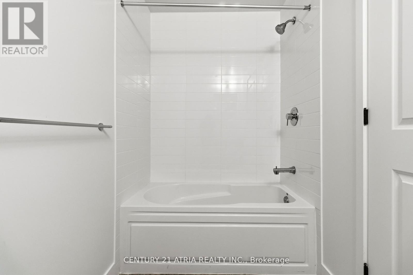 Ph811 - 2343 Khalsa Gate, Oakville, Ontario  L6M 5R6 - Photo 11 - W13519406