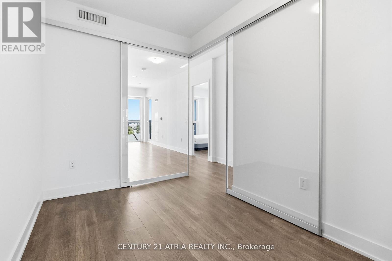 Ph811 - 2343 Khalsa Gate, Oakville, Ontario  L6M 5R6 - Photo 14 - W13519406