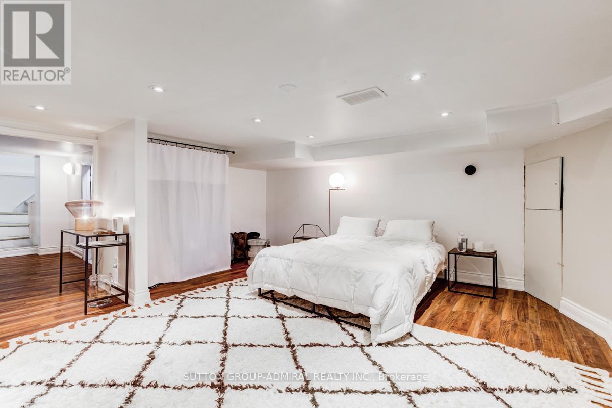 53 Pritchard Avenue, Toronto, Ontario  M6N 1T5 - Photo 15 - W13519418