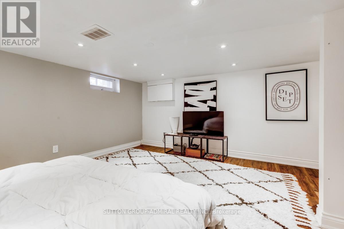 53 Pritchard Avenue, Toronto, Ontario  M6N 1T5 - Photo 16 - W13519418
