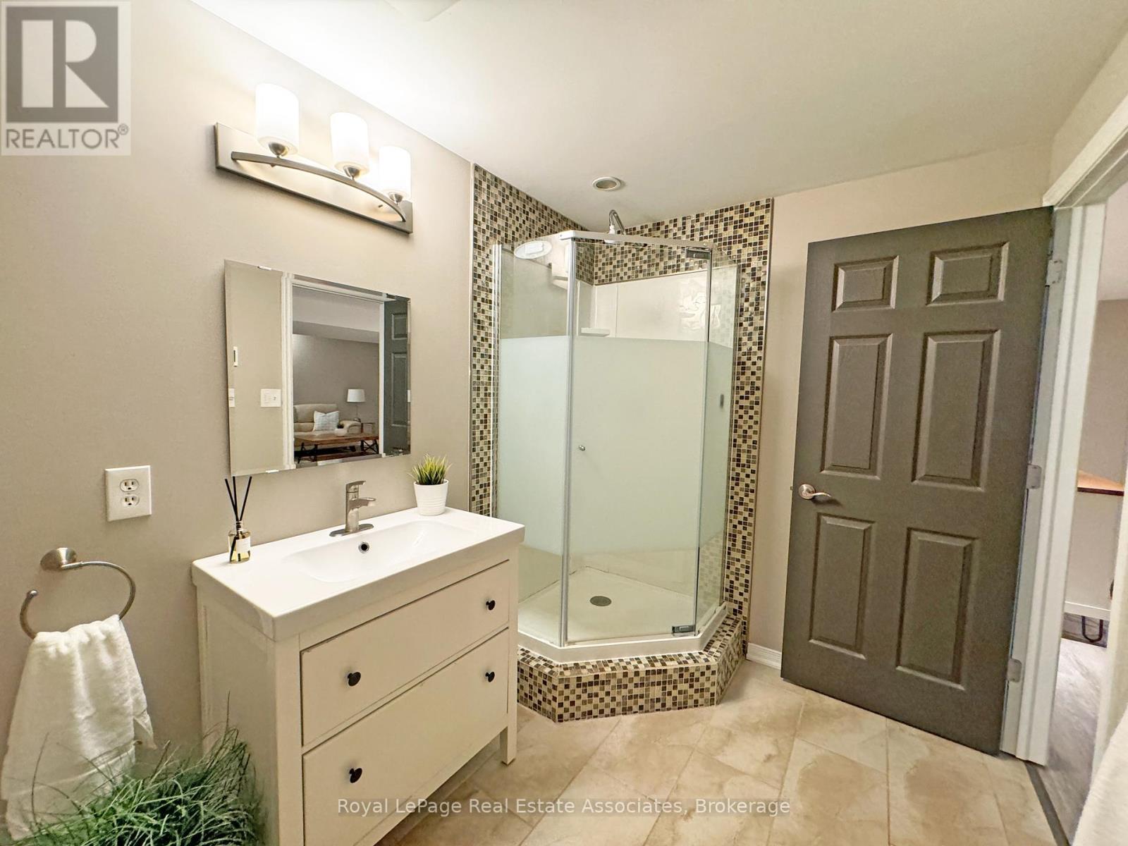 3383 (Lower) Tisdale Road, Hamilton, Ontario  L0R 1W0 - Photo 8 - X13519260