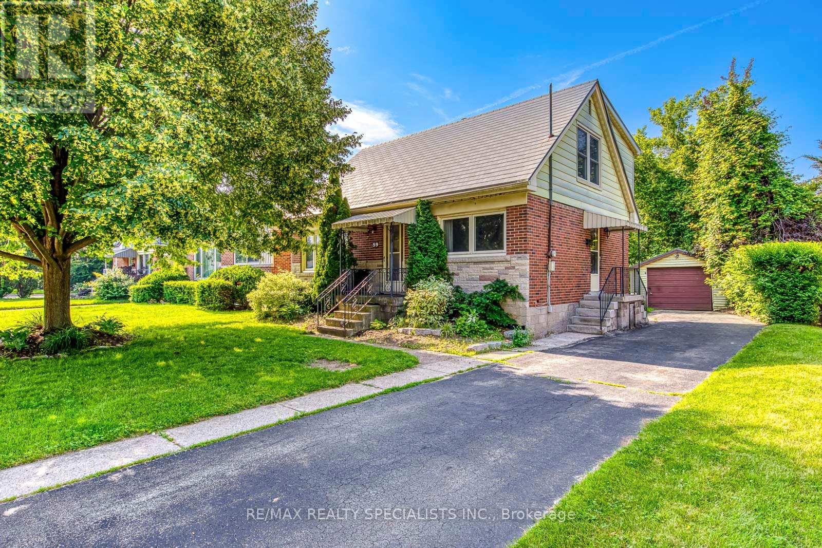 59 OFIELD ROAD, Hamilton, Ontario