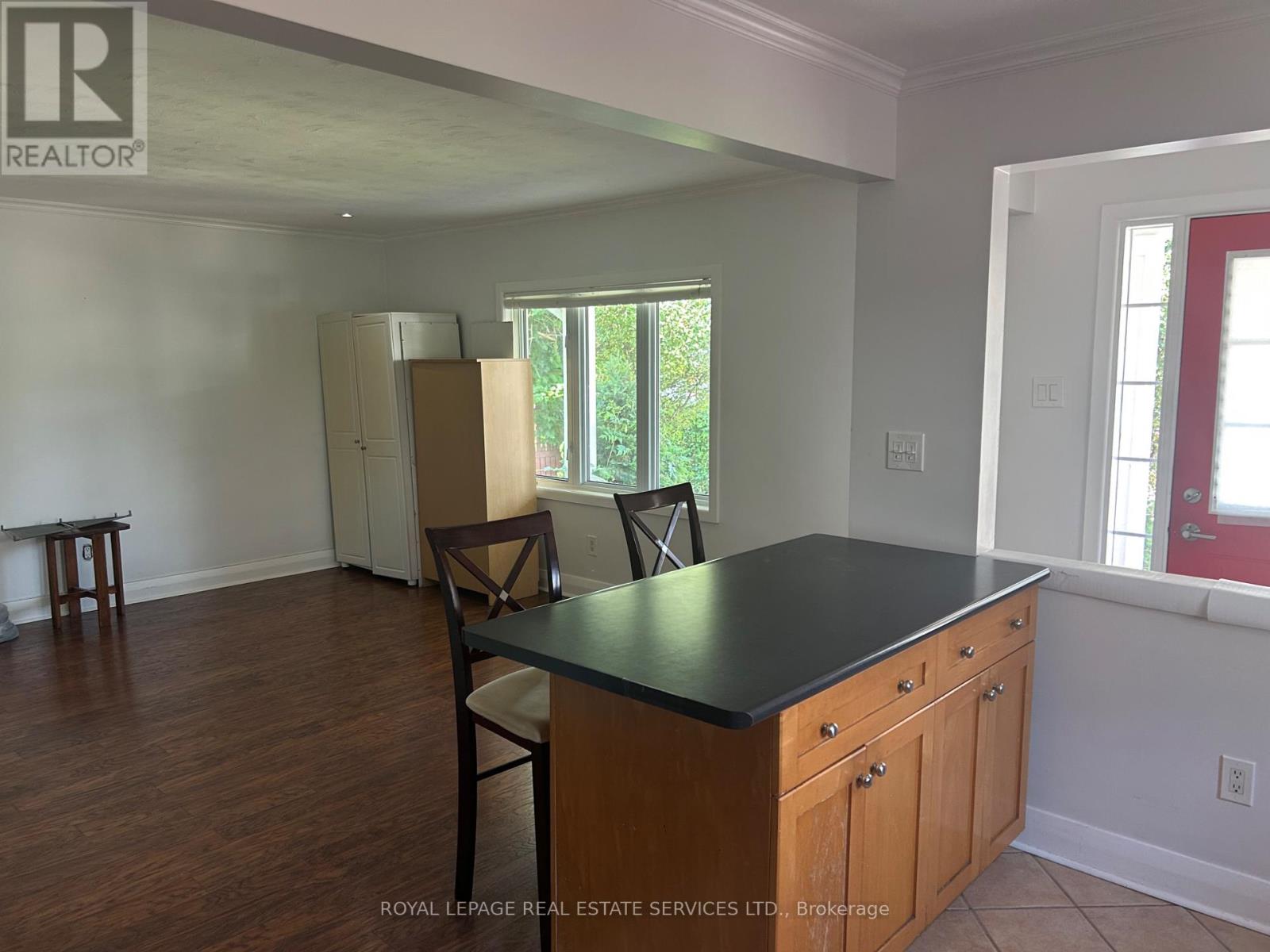 Main Floor - 132 Elmwood Road, Oakville, Ontario  L6K 2A7 - Photo 5 - W13430184
