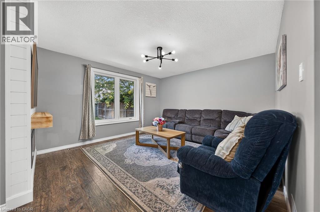 27 Parker Place, Guelph, Ontario  N1E 7A7 - Photo 10 - 40845061