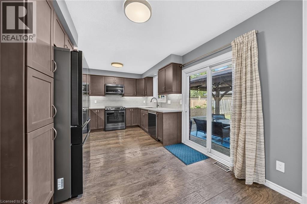 27 Parker Place, Guelph, Ontario  N1E 7A7 - Photo 13 - 40845061