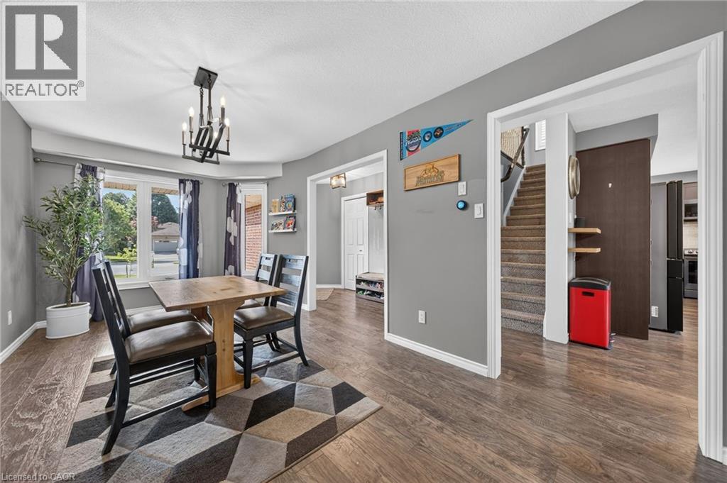 27 Parker Place, Guelph, Ontario  N1E 7A7 - Photo 7 - 40845061