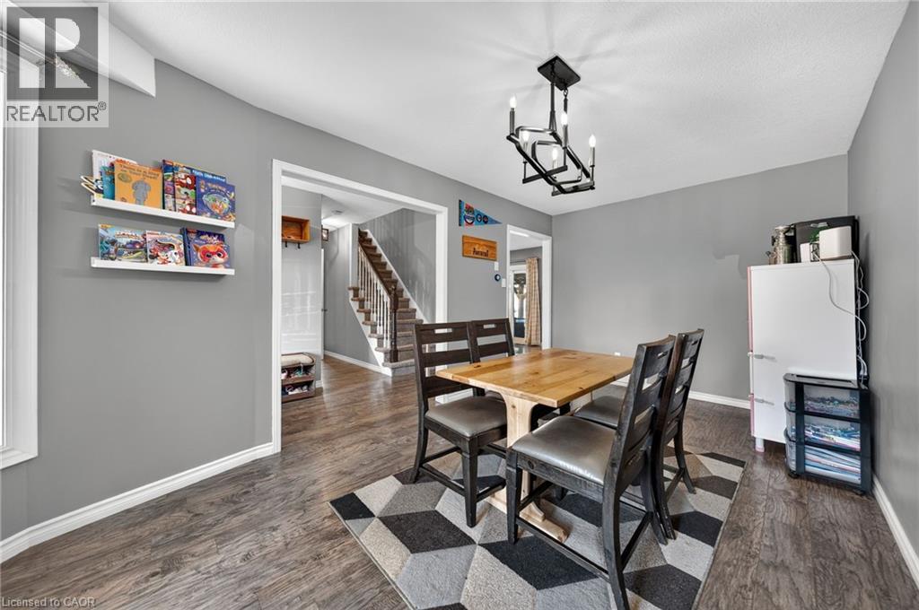 27 Parker Place, Guelph, Ontario  N1E 7A7 - Photo 8 - 40845061