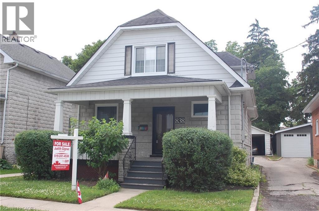 838 MOORE Street, Cambridge, Ontario