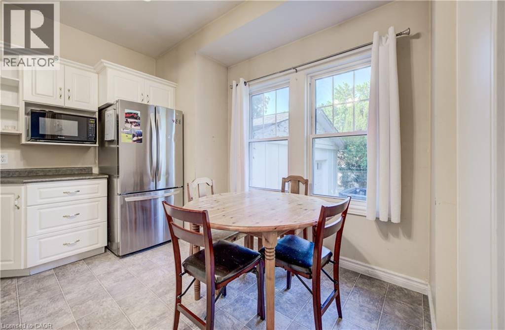 111 Pinewood Avenue, Cambridge, Ontario  N3H 2M3 - Photo 14 - 40844738