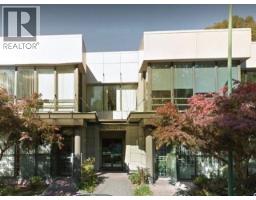 235 1000 ROOSEVELT CRESCENT, North Vancouver, British Columbia