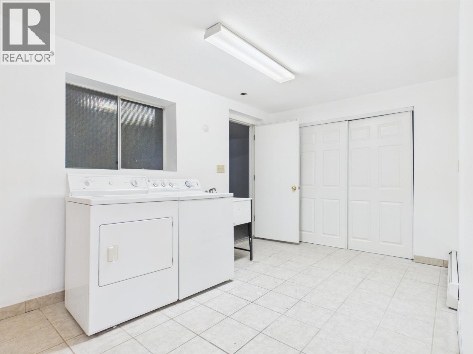 951 Everett Crescent, Burnaby, British Columbia  V5A 2N6 - Photo 34 - R3142267